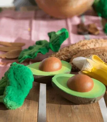 Arnold the Avocado Bath Toy