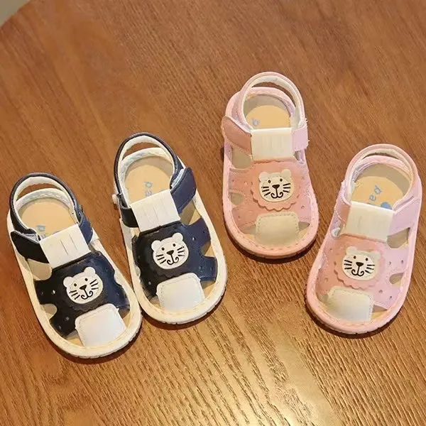 Squeaky Lion Summer Baby Sandals